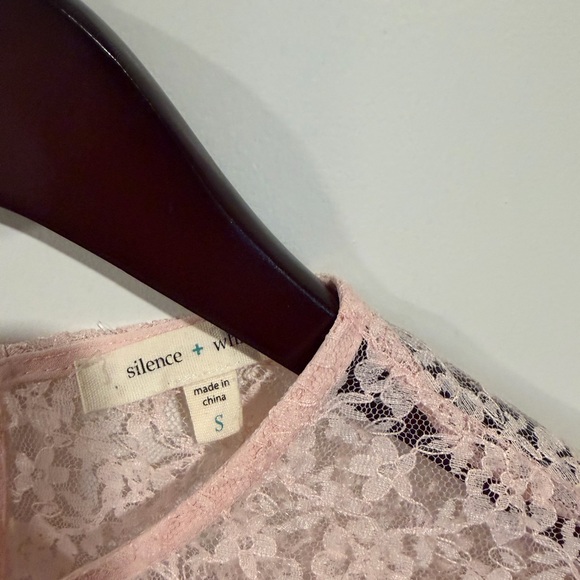 Silence + Whispers pink lace shirt w statements sleeve pleated hem coquette S - Picture 5 of 9